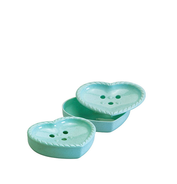 MB-4 Heart Shaped Soap Case