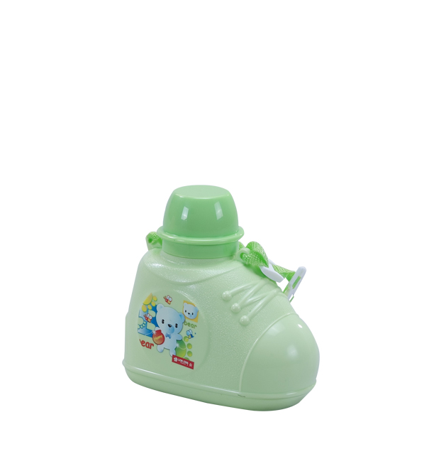 N-70 Shoes Bottle 600 ml