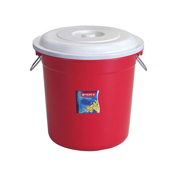 PC-11 Pail 8 Gallons w/ Cover & Chrome Handle